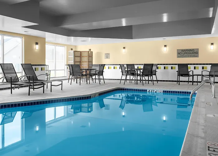 Hotel Fairfield By Marriott & Hilliard