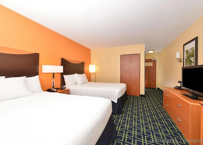 Hotel Fairfield By Marriott & Hilliard 3*
