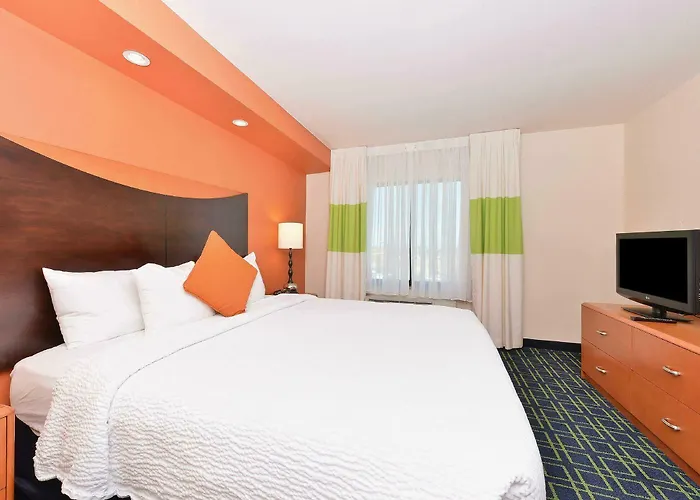 Fairfield By Marriott & Hilliard 3*